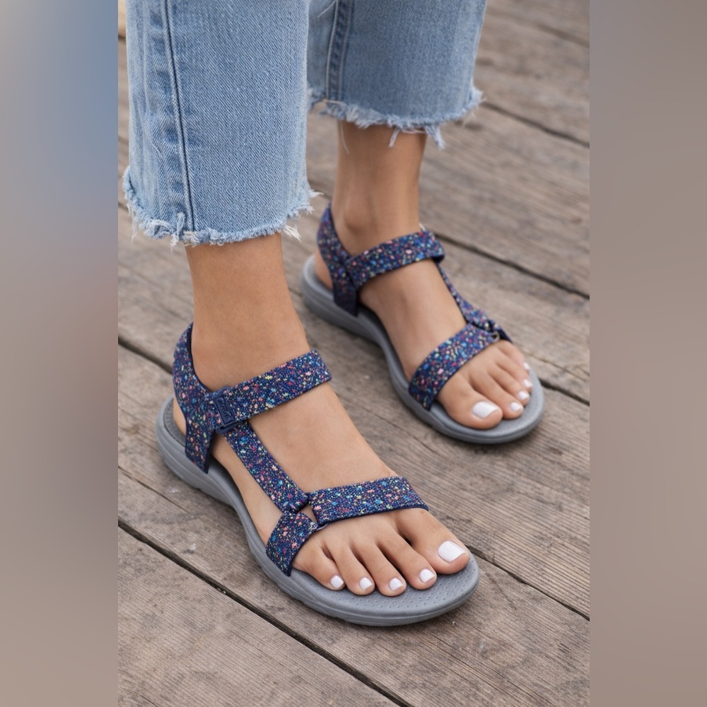 Skechers Women’s Reggae Kicker Sport Sandals